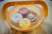 Load image into Gallery viewer, Jello Mooncakes
